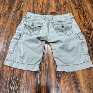 Rock Revival Gray / Beige Cargo Shorts Women's Size 26 Bling Y2K Khaki Cotton